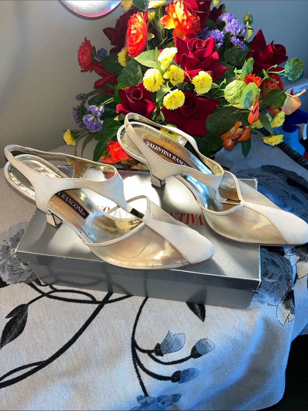 Rangoni Ivory Slingback Heels Need Heeltips